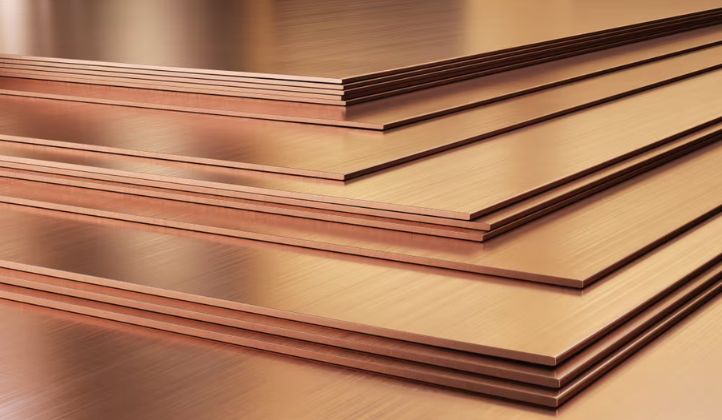 Plaques de cuivre et de nickel​